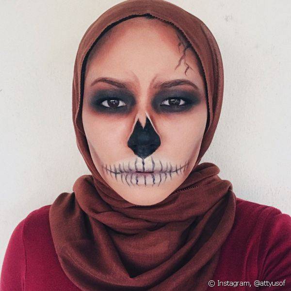 A maquiagem mais horripilante ganha destaque nesse per?odo do ano (Foto: Instagram @attyusof)